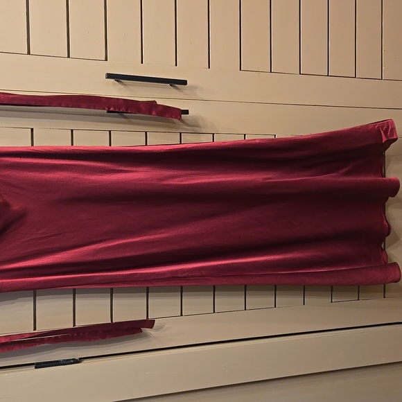 Reformation X Kacey Musgraves Stella Lace Trim Silk Dress - Crimson Size 8 Flaw - Picture 8 of 14